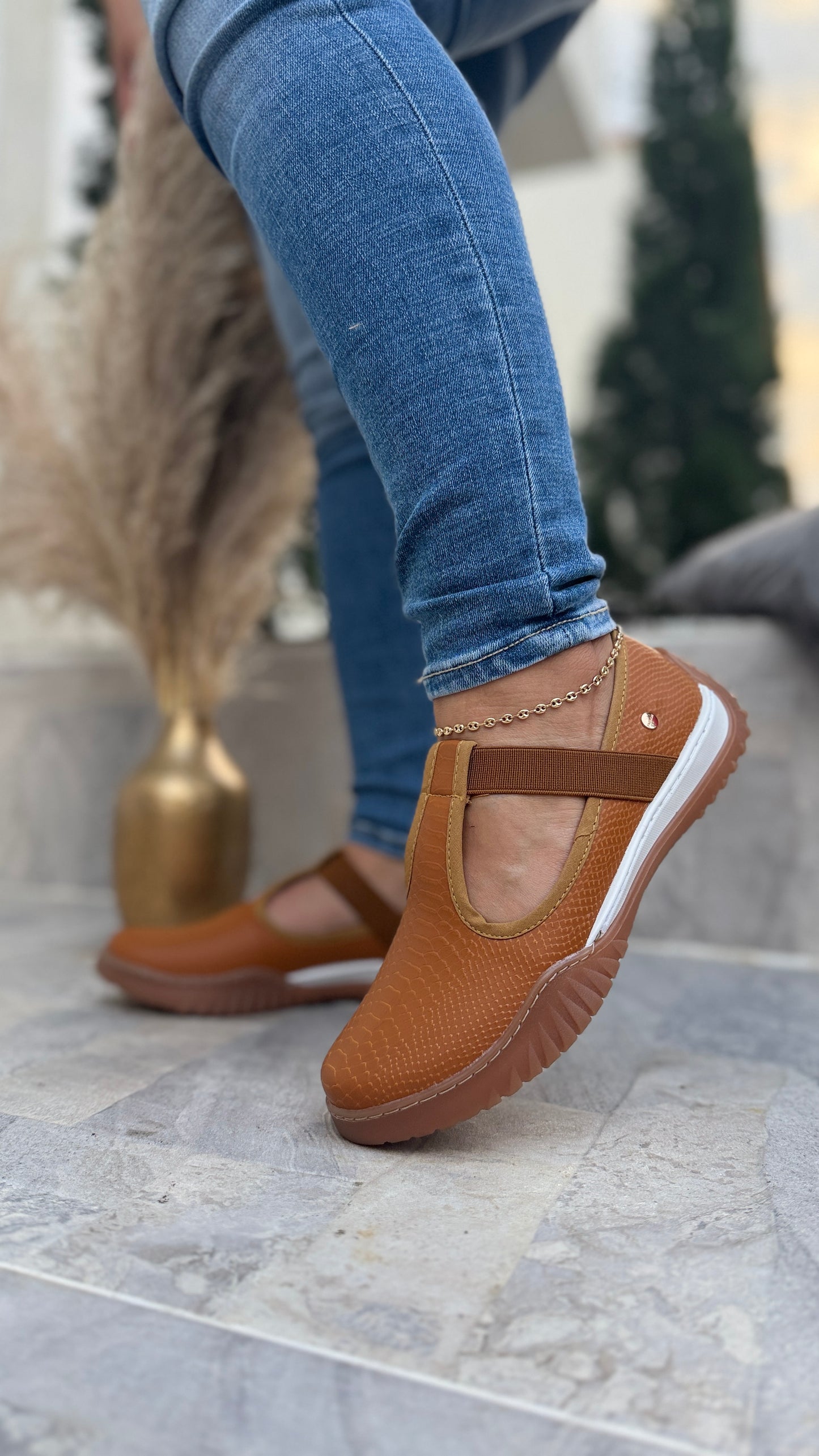 CALZADO SUECO STAR